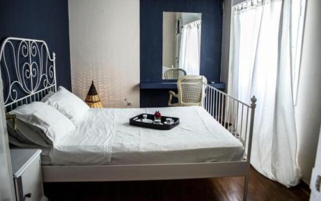 The Helios Flat