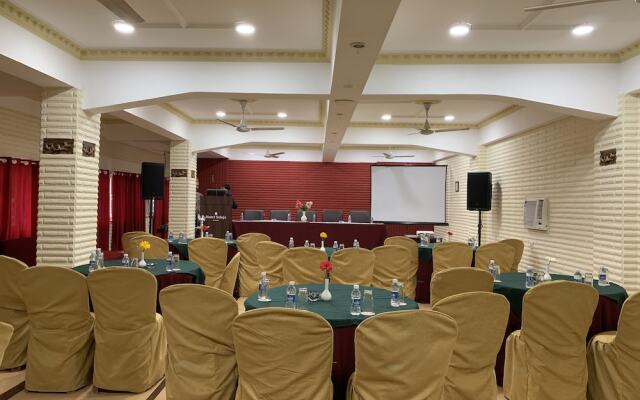 Hotel Saluja