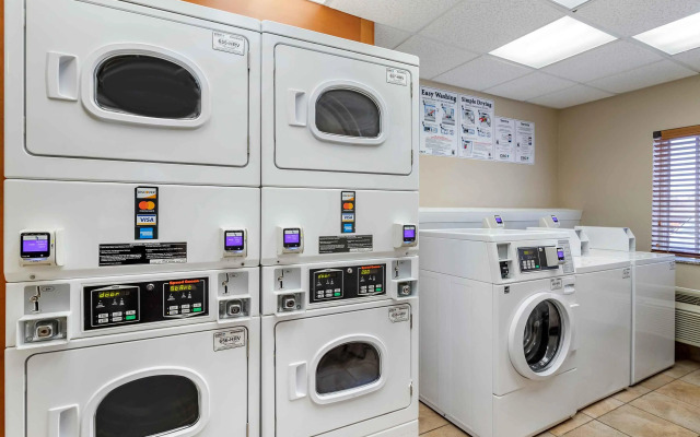 Extended Stay America Suites Houston IAH Airport