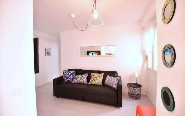 Emma Apartment Central