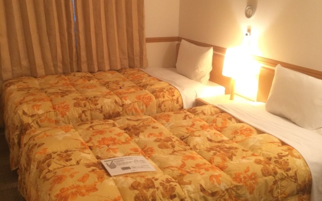 Toyoko Inn Tokyo Ikebukuro Kita-guchi No.1 – Guest Rooms – Tokyo