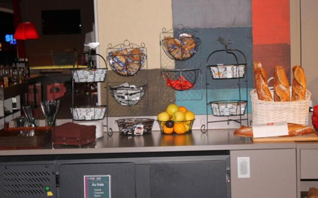 Brit Hotel Guinguet' - Lyon L'Arbresle