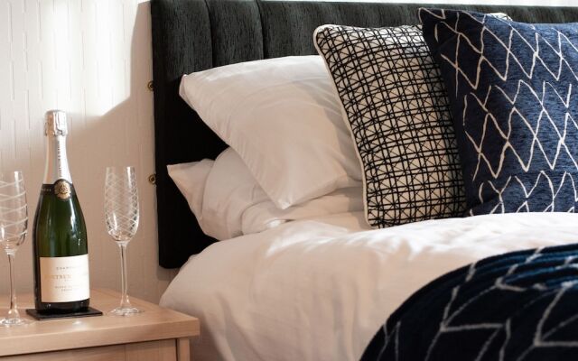 Ideal Lodgings in Whitefield