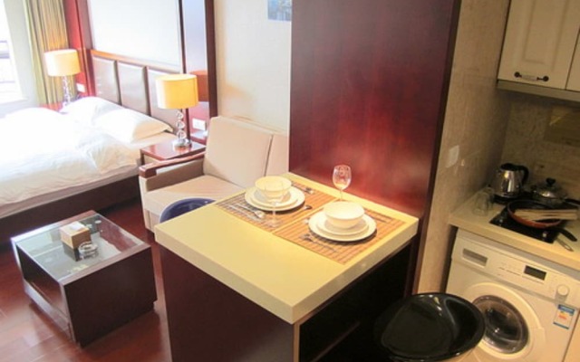 City Center Boutique Apartment Hotel (Shanghai Nanjing West Road)