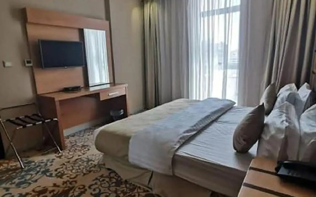 Ozone hotel