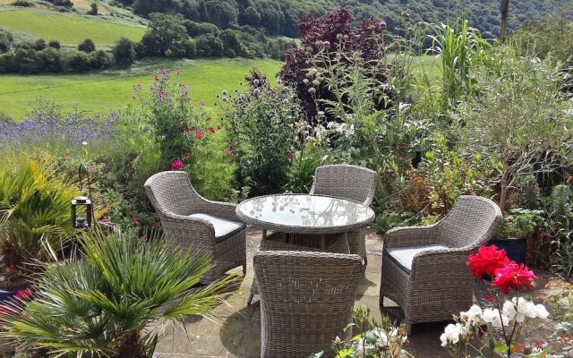 Ty Bryn Bed and Breakfast