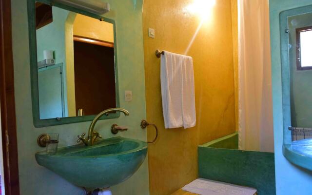 Auberge le Maquis