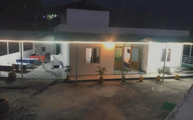 OYO Flagship 702723 The Grand Cosmos