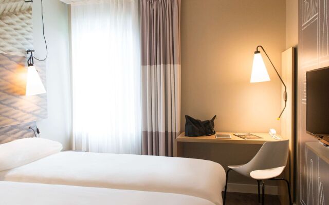 ibis Wavre Brussels East