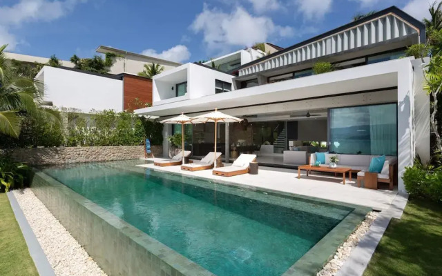 Syrah 3-bedroom Beachfront Villa in Koh Samui