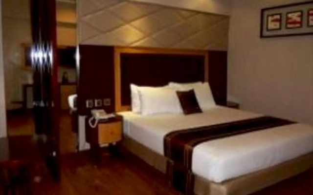 Regent's Park Hotel