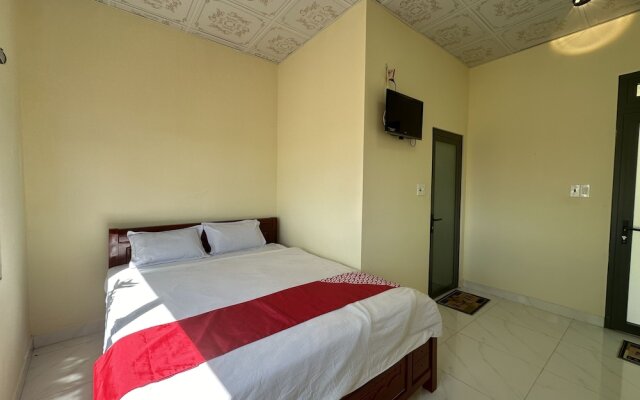 OYO 1228 Gia Hoang Homestay