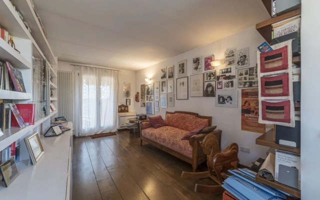 Trastevere Panoramic Rooftop Loft