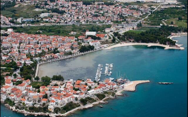 A3 Apt w Balcony & sea View,2 min Walking to Beach