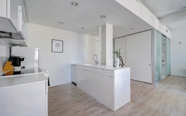 FRONTDESK Lofts at 629 Euclid Downtown Cleveland