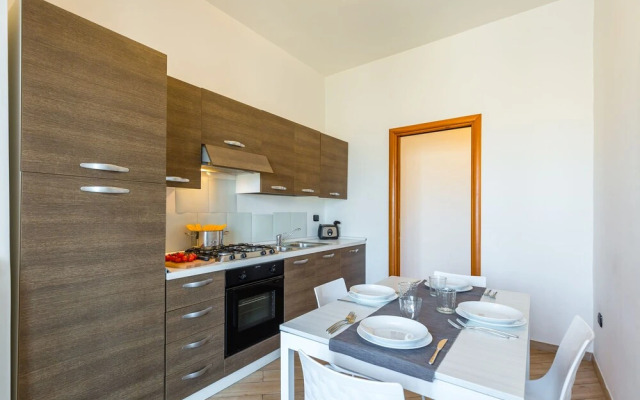 Duomo XI Apartment by Wonderful Italy