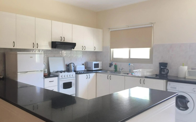 Himonas Apartments