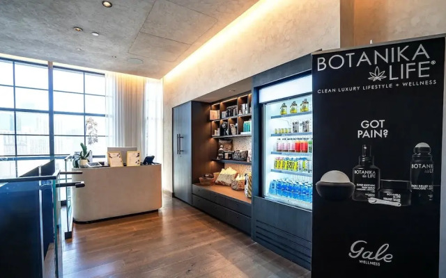 Apartment in New Luxury Condo Downtown