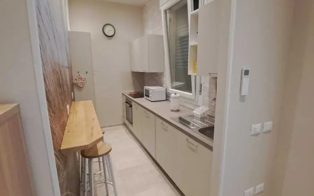 Marina Romea 2 Splitted Executive Flats