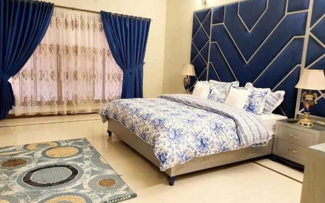 Royal Villa Guest House