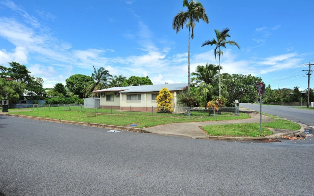 Seascape Holidays - 53 Reef Street