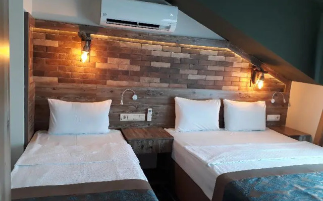 The Sarigerme Inn