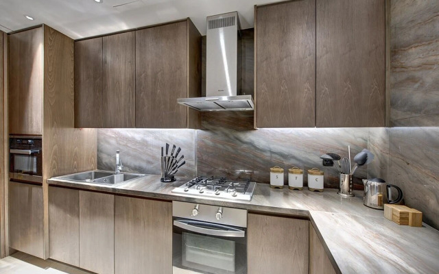 bnbme - 2B-FivePalm-1006