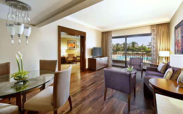 Hilton Alexandria King's Ranch