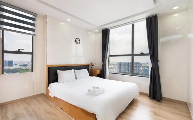 Gin House - Garden Gate APT Phu Nhuan
