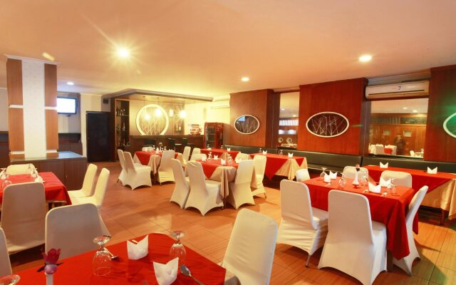 Alexander Hotel  Tegal