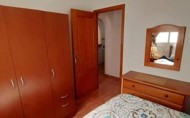 Cozy Holiday @ 3BR Apt Near Beach Promenade!