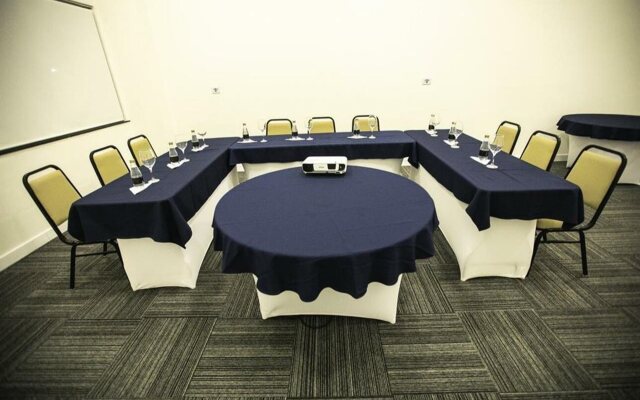 Hotel Transamerica Maringá