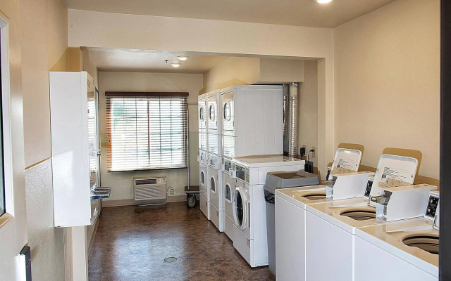 Extended Stay America Select Suites - Oklahoma City - Del City