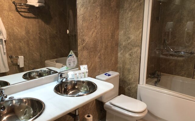 Oca Villa de Avilés Hotel