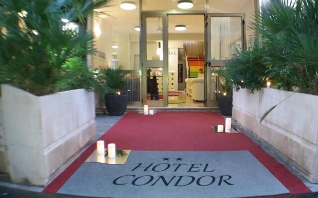 Hotel Condor