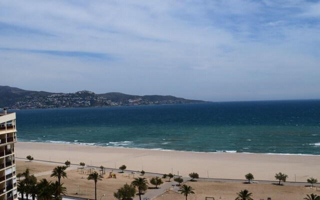 323-estudio Situado en Primera Línea de Playa