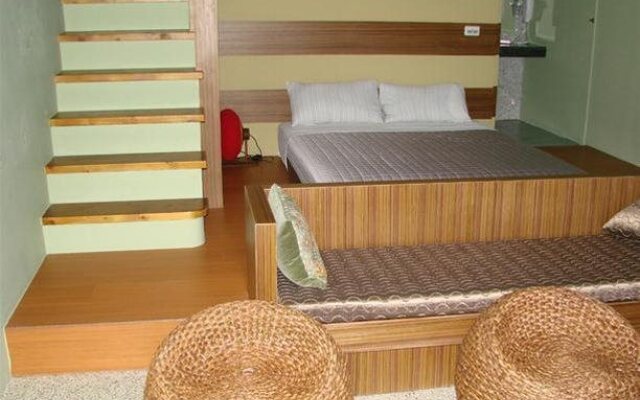 Fifteen One B & B