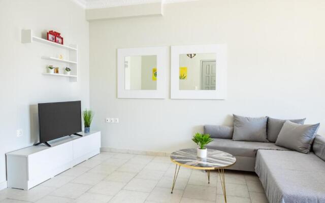 Lilis Apartment 3