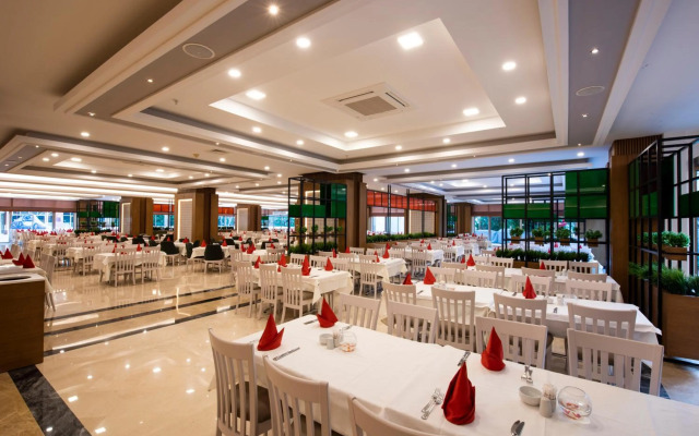 Side Star Park - All Inclusive