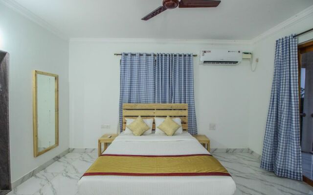 Oyo 10296 Home Sunset View 3Bhk Dona Paula