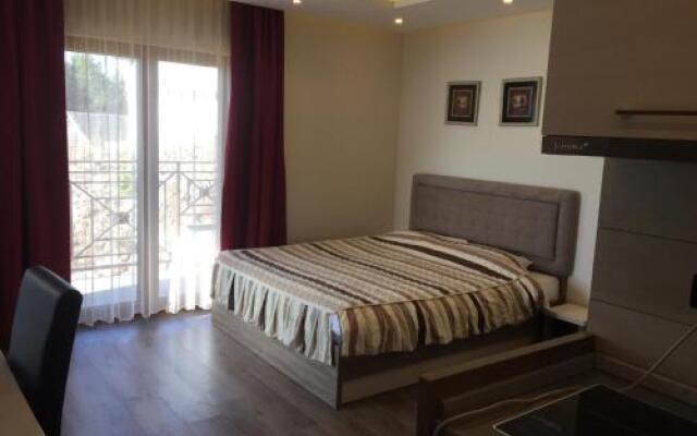 Private apartment in Milmari resort