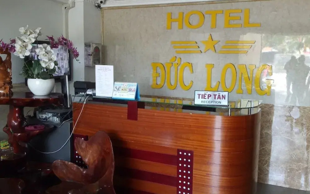 Duc Long Hotel