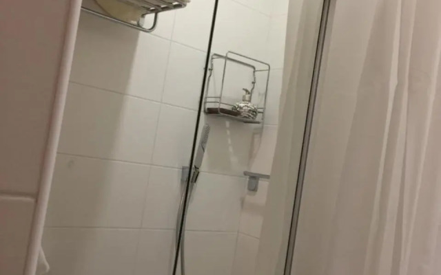 VERY CLOSE Studio Apartment