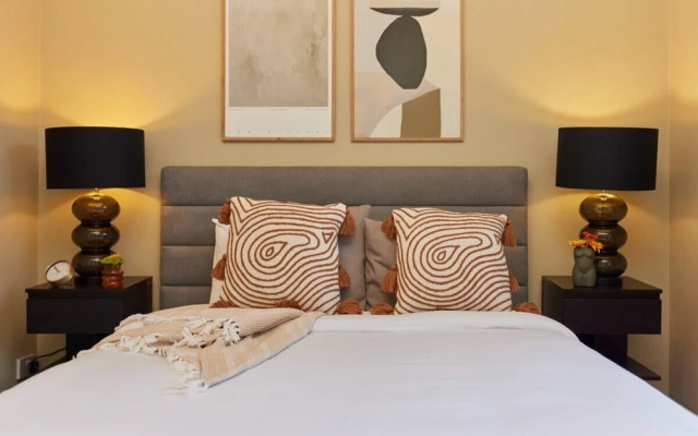 The Crystal Palace Crib - Lovely 1bdr Flat
