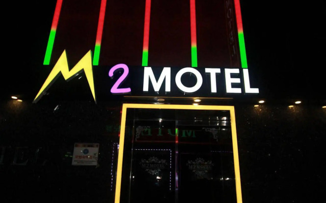 M2 motel