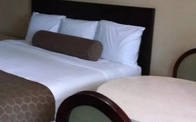 Extend a Suites Mobile Tillmans Corner