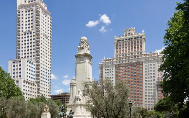 Apartamentos Day Madrid MOLINO Centro Gran Via Sol Malasaña