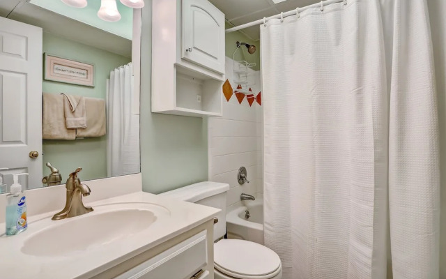 Ocean and Amelia Island View Condo with Oceanside Pool Access by RedAwning