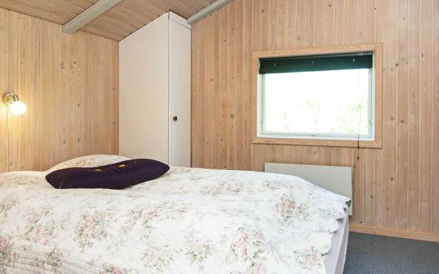 6 Person Holiday Home in Oksbøl