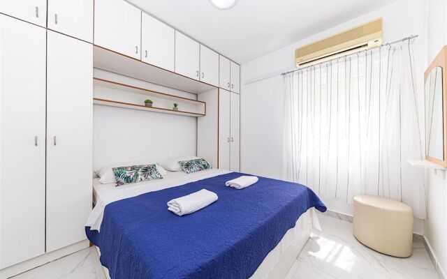 Bozo - 100m to the sea - A1